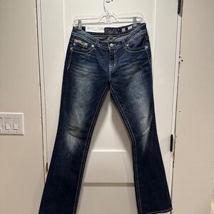 100018	Womens	Jean	MissMe	Slim Bootcut	Dark	30	33 1/2	Like New